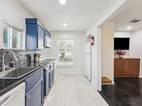 2817 Southmore Boulevard, Houston TX 77004