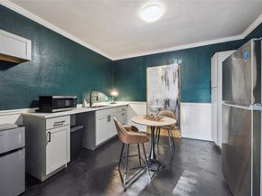 2817 Southmore Boulevard, Houston TX 77004