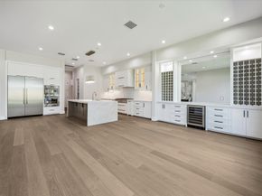 1014 Gardenia Drive, Houston TX 77018