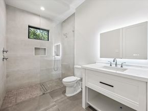 1014 Gardenia Drive, Houston TX 77018