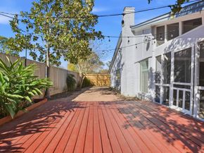 1402 Heathwood Drive, Houston TX 77077