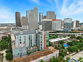 2000 Bagby Street 5423, Houston TX 77002