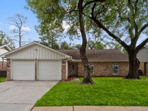 335 Haymarket Lane, Houston TX 77015