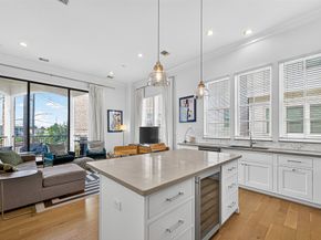 6240 Kansas Street, Houston TX 77007