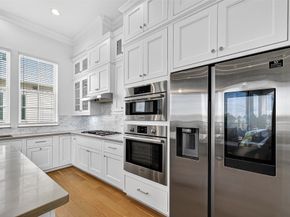 6240 Kansas Street, Houston TX 77007