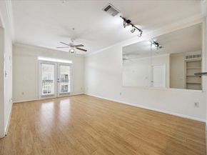 1711 Old Spanish Trail 440, Houston TX 77054