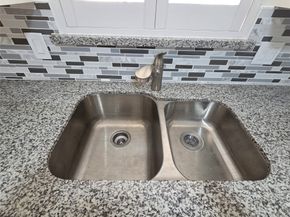 418 Longview Drive, Sugar Land TX 77478