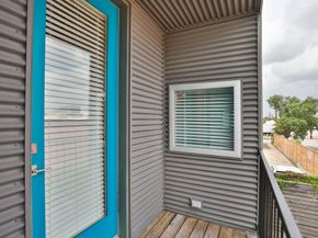 1909 Oakdale Street, Houston TX 77004