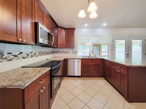 17602 Kakerglen Court, Houston TX 77084