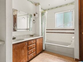8405 Glenview Drive, Houston TX 77017