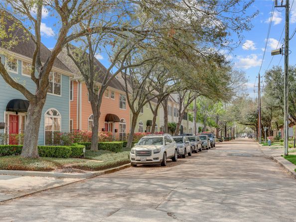 2343 North Boulevard, Houston TX 77098