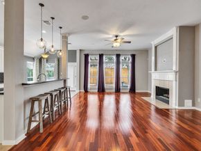 3518 Shadowwalk Drive, Houston TX 77082