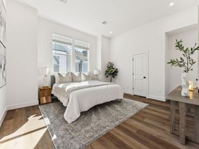 2121 Hoskins Drive C, Houston TX 77080