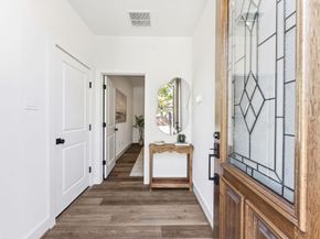 2121 Hoskins Drive C, Houston TX 77080