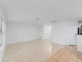 930 Belshear Court, Houston TX 77073