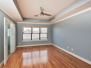 3570 Link Valley Drive, Houston TX 77025