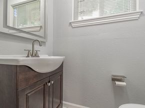 5003 Denoron Drive, Houston TX 77048