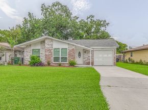 5003 Denoron Drive, Houston TX 77048