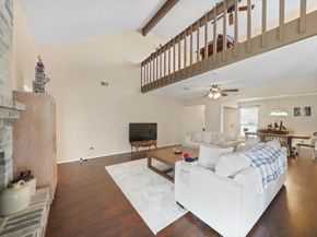 2239 Highland Hills Drive, Sugar Land TX 77478