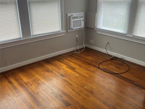 4127 Yale Street, Houston TX 77018