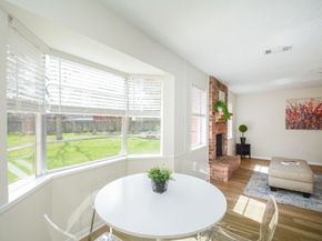 10427 Huntington Crest Drive, Houston TX 77099