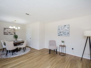 10427 Huntington Crest Drive, Houston TX 77099