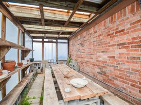 10427 Huntington Crest Drive, Houston TX 77099