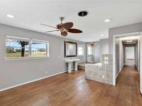 528 Beresford Street, Houston TX 77015