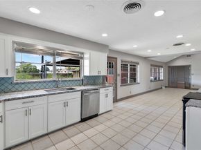 528 Beresford Street, Houston TX 77015