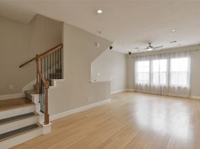 2904 Chenevert Street M, Houston TX 77004