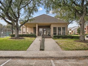9901 Kemp Forest Drive, Houston TX 77080