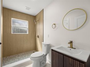 3838 Daphne Street, Houston TX 77021