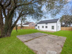 3838 Daphne Street, Houston TX 77021