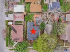 4030 Pineridge Street, Houston TX 77009