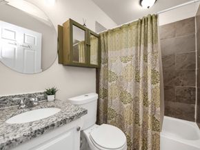 7711 Avenue L, Houston TX 77012