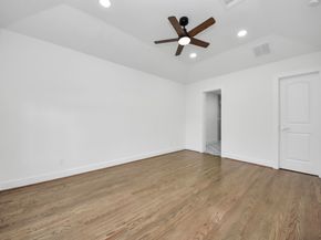 4218 T C Jester Blvd, Houston TX 77018
