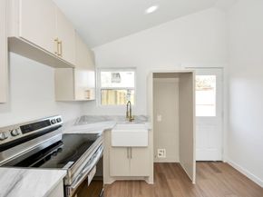 4218 T C Jester Blvd, Houston TX 77018
