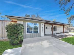 4218 T C Jester Blvd, Houston TX 77018
