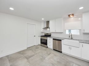 4218 T C Jester Blvd, Houston TX 77018