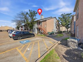 9350 Country Creek Drive 41, Houston TX 77036