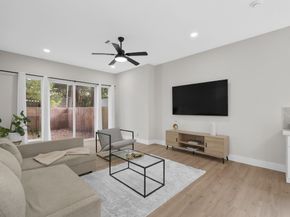 6835 Weston Street A & B, Houston TX 77021