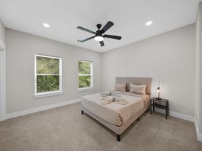 6835 Weston Street A & B, Houston TX 77021