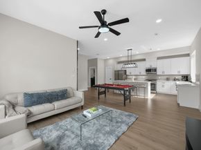 6835 Weston Street A & B, Houston TX 77021