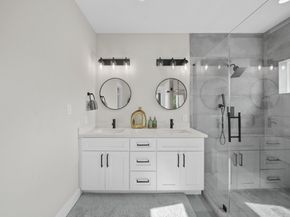 6835 Weston Street A & B, Houston TX 77021