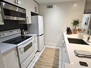 6601 Sands Point Drive 34, Houston TX 77074