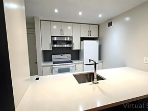 6601 Sands Point Drive 34, Houston TX 77074