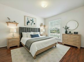 10147 Beekman Place Drive, Houston TX 77043