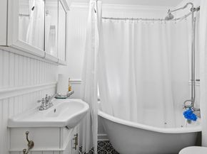 4018 Blue Bonnet Boulevard A, Houston TX 77025