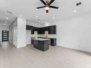 3135 Crane St A and B, Houston TX 77026