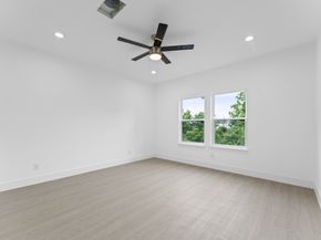 3135 Crane St A and B, Houston TX 77026
